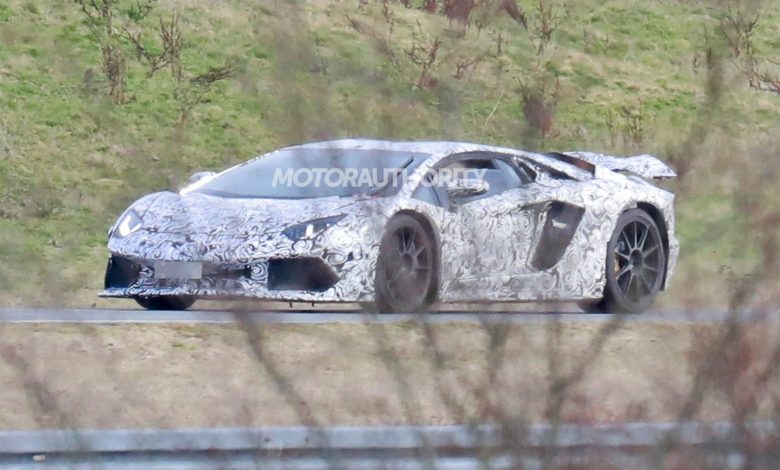Test mule for 2023 Lamborghini Aventador successor possibly spied