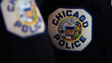 Judge pauses Chicago police vaccine requirement