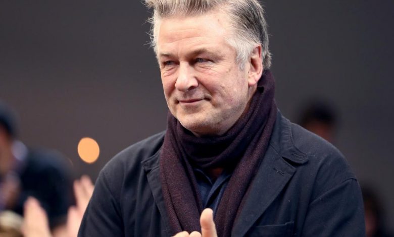 Alec Baldwin says film productions should hire police officers to monitor weapons safety