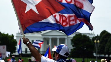 A resolution on solidarity with Cuban protesters divides Democrats