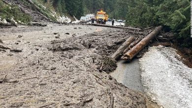 Seeker recovers body after landslide in British Columbia