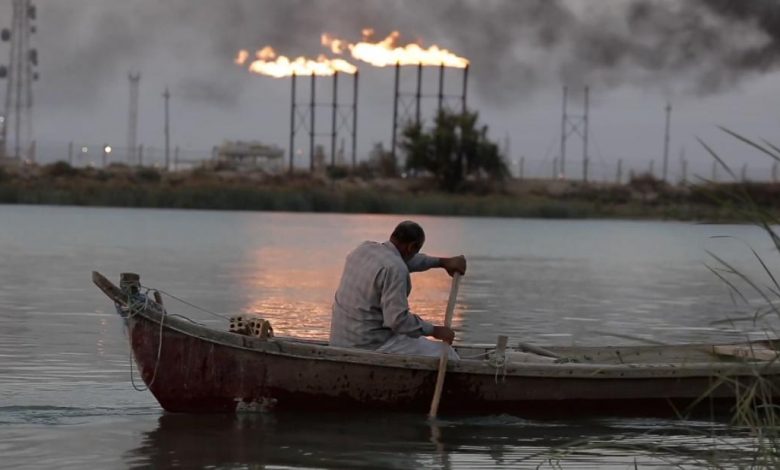 Oil industry pollution suffocates Iraq's Basra province
