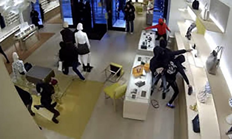 Oak Brook, Illinois, Louis Vuitton: 14 people rushed into a store outside Chicago and ran out with at least $100,000 in merchandise, police say