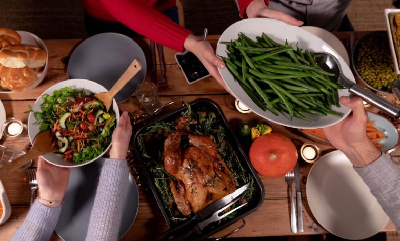 To avoid Covid, here are four questions to ask family and friends before Thanksgiving gatherings