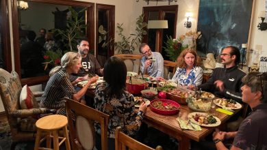 A Los Angeles woman invites an Afghan refugee family to Thanksgiving.  Here's What Happened During Their First Thanksgiving Meal