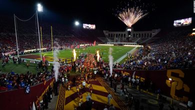 USC issues apology after 'offensive song' during football match