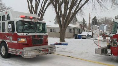Indoor barrel fire sets Saskatoon house ablaze