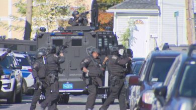 3 Boston Police Officers Shot, Suspect Killed In Dorchester Standoff – CBS Boston