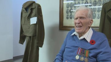 101-year-old World War II veteran reflects and honours friends on Remembrance Day - Lethbridge