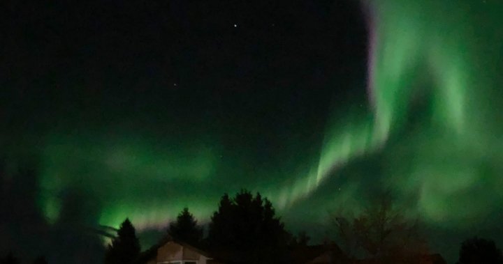 Saskatchewan meteorologists call northern lights a ‘one-in-100-year solar event’