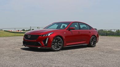 Review of Cadillac CT5 2022 |  An athlete in a beautiful suit
