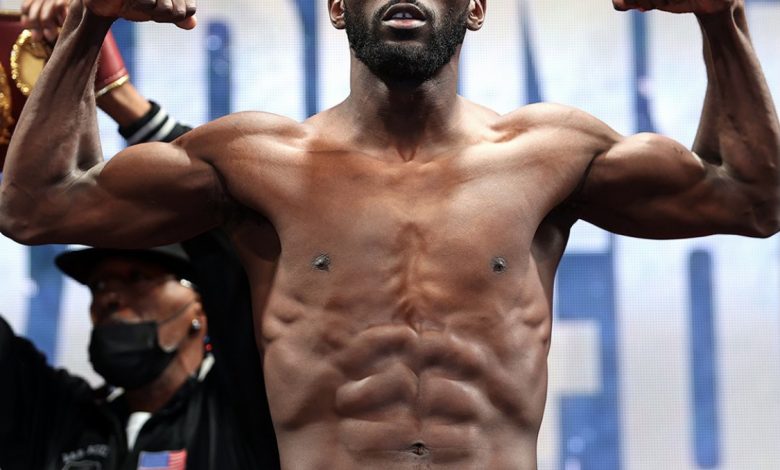 Terence Crawford 146.4 - Shawn Porter 146.6 - Time to start