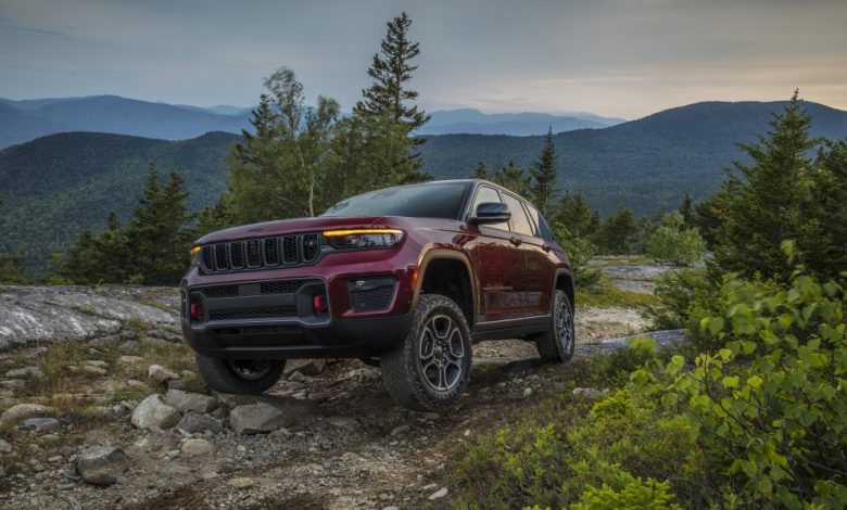 New Jeep Grand Cherokee price for 2022 maxes out at $68,455