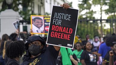 New Ronald Greene autopsy report discredits the police theory that he died in a crash : NPR