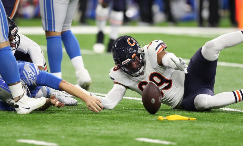 Weird, lousy, and gross plays from Lions vs.  Bears made NFL fans lose interest during Thanksgiving