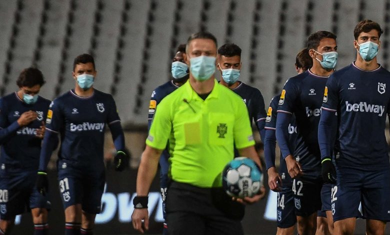Why are nine-man Belenenses forced to play against Benfica amid the COVID-19 outbreak?