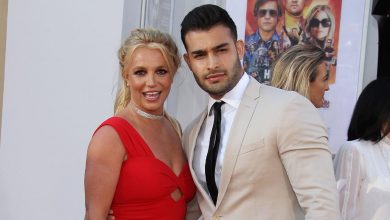 Britney Spears' Fiance Sam Asghari Spotted Leaving Bank With A Chunk Of Cash Following The End Of Her Conservatorship