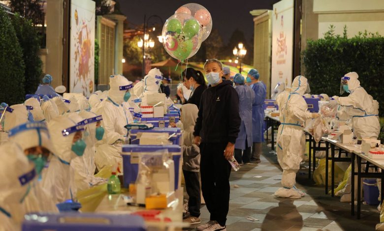Disneyland in Shanghai is shut down and 30,000 are tested, over one COVID case : NPR