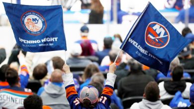 Islanders begin new chapter at UBS Arena: 'A new school with an old school feel'