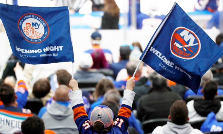 Islanders begin new chapter at UBS Arena: 'A new school with an old school feel'