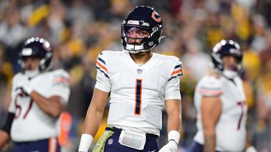 Why Bears' Justin Fields Didn't Play During Thanksgiving vs.  the Lions?