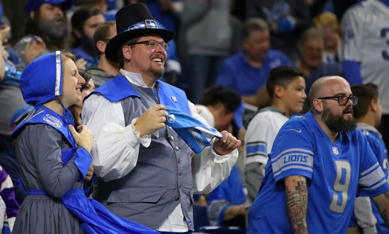Here's Why Lions Always Play on Thanksgiving, Explained