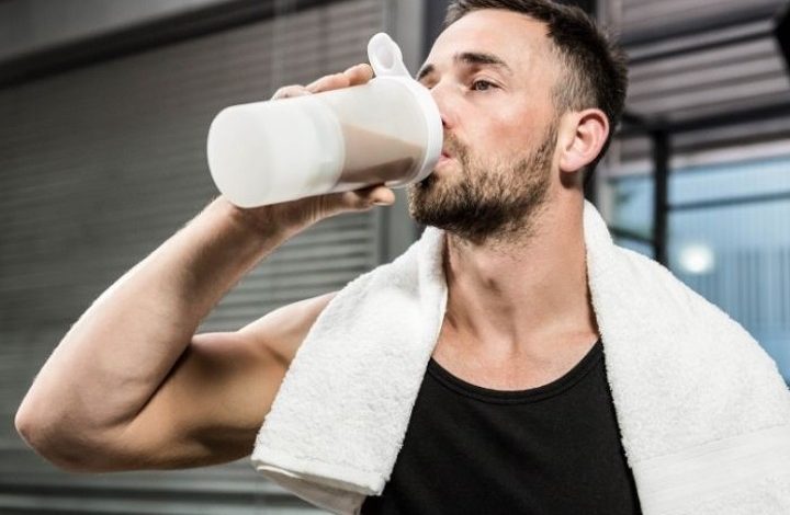 What's the difference?  Protein Powder vs Meal Replacement -