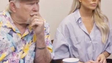 Try Not to Laugh at Terry Bradshaw Touring a Fertility Clinic