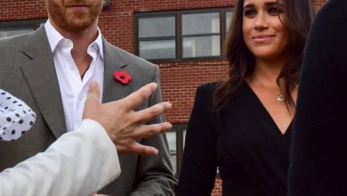Meghan Markle and Prince Harry Lead Afghan Refugee Children in Song