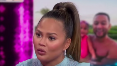 Chrissy Teigen Posts Pic USING THE BATHROOM ON IG.  .  .  Fans want her account BANNED!!