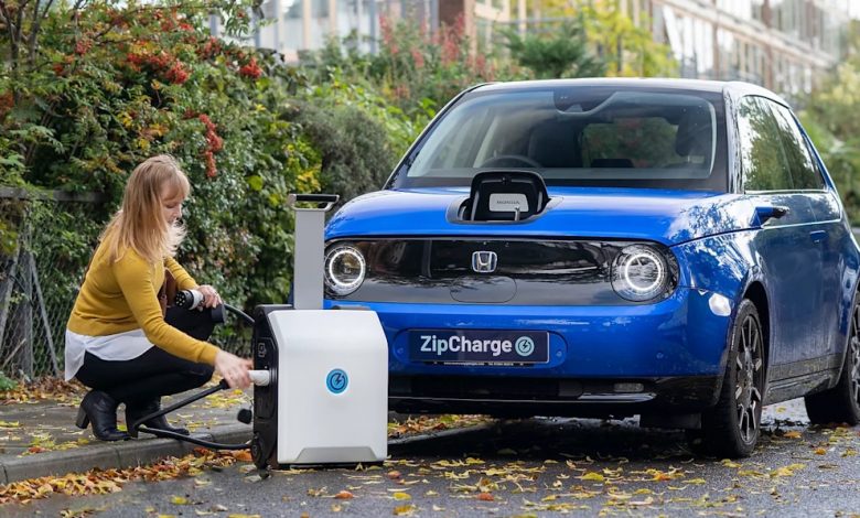 ZipCharge Go is a suitcase-size powerbank for EVs