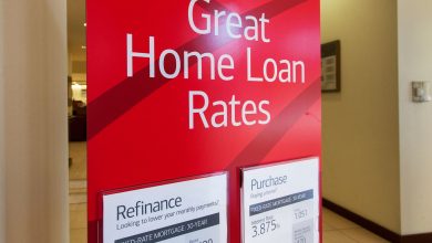 Mortgage refinancing struggles as interest rates continue to rise