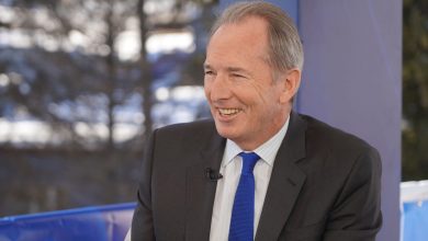 Morgan Stanley Gorman CEO Urges Fed to Raise Rates Soon