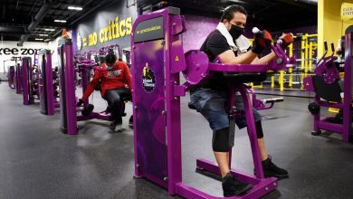 Cowen upgrades Planet Fitness based on expected membership growth and opens a gym