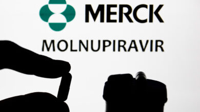 US FDA approves Merck .'s home antiviral Covid-19 pill