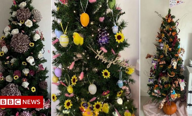 The couple keeps the Christmas tree all year round