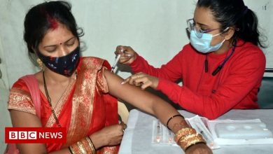 Omicron: India aims to avoid 'roulette pandemic'