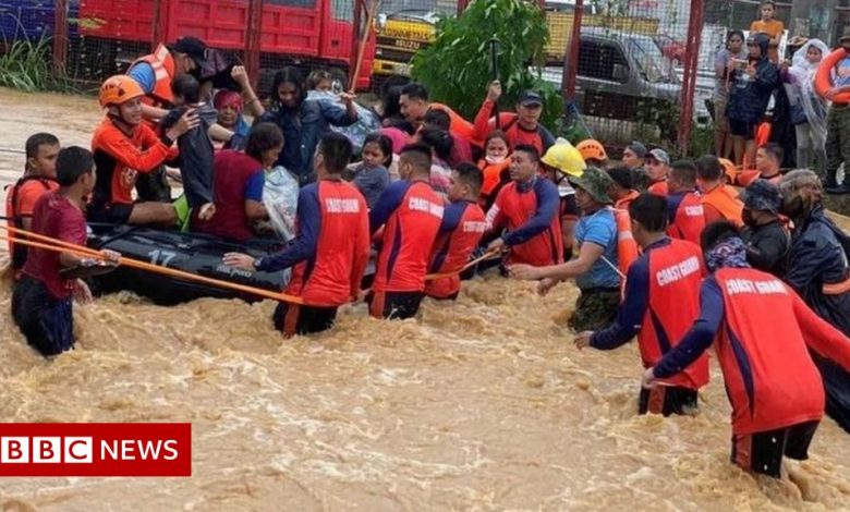 Super Typhoon Rai: Thousands flee as typhoon hits southern Philippines