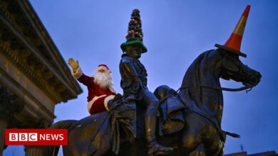 Covid in Scotland: Enjoy Christmas but be careful telling the health director