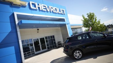 November auto sales continued to slide as inventory persisted