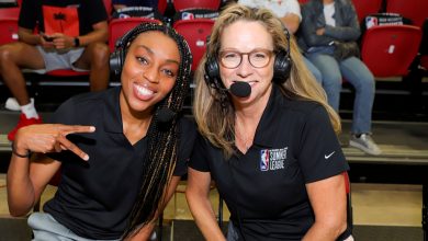 Who is Beth Mowins?  The broadcaster who made history calls ESPN's 76ers-Hawks broadcast