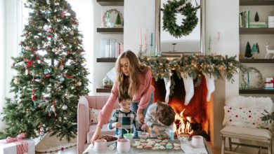 30 holiday activities for kids to keep things fun this season