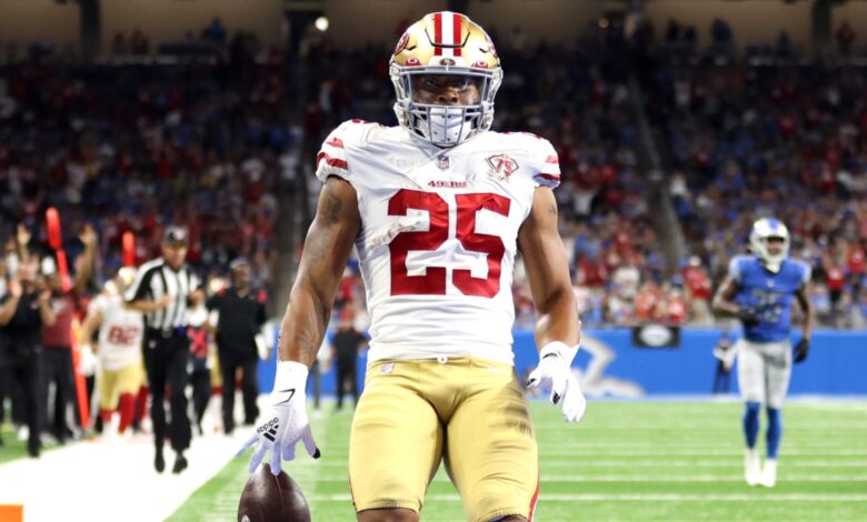 Does Elijah Mitchell play on Thursday nights?  Fantasy Injury Update for Thursday Night Football Week 16 Week 49ers-Titans