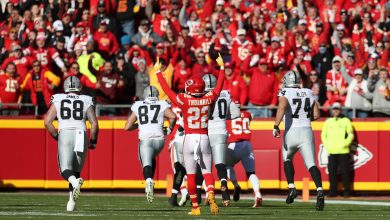 Chiefs rip off Raid gamers for arguing with each other over the KC logo: 'Don't think real champions act that way'