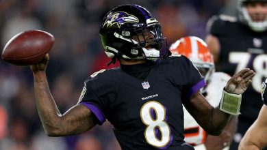 NFL playoff picture: How Lamar Jackson's injury, Ravens and Browns loss affect AFC North race