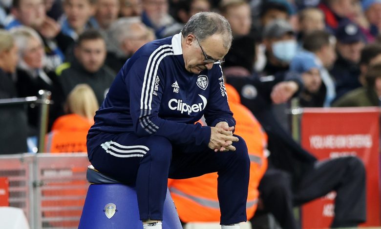 Is Marcelo Bielsa to blame for Leeds United's troubles?  Can the manager be fired?