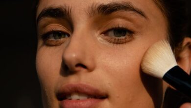 Everything you need to know about the Ombré eyebrow trend