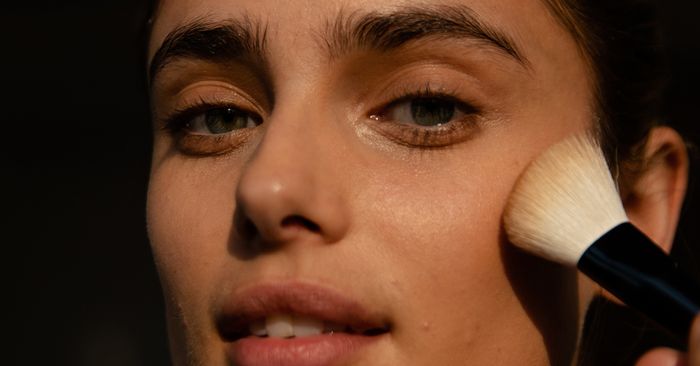Everything you need to know about the Ombré eyebrow trend