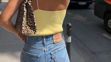 These 24 sculptural jeans will make your butt look amazing