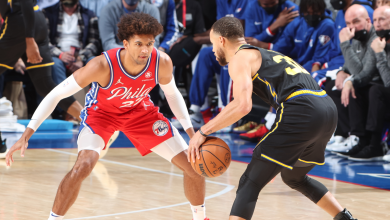 Matisse Thybulle's defensive clinic thwarts Stephen Curry's 3-point attempt